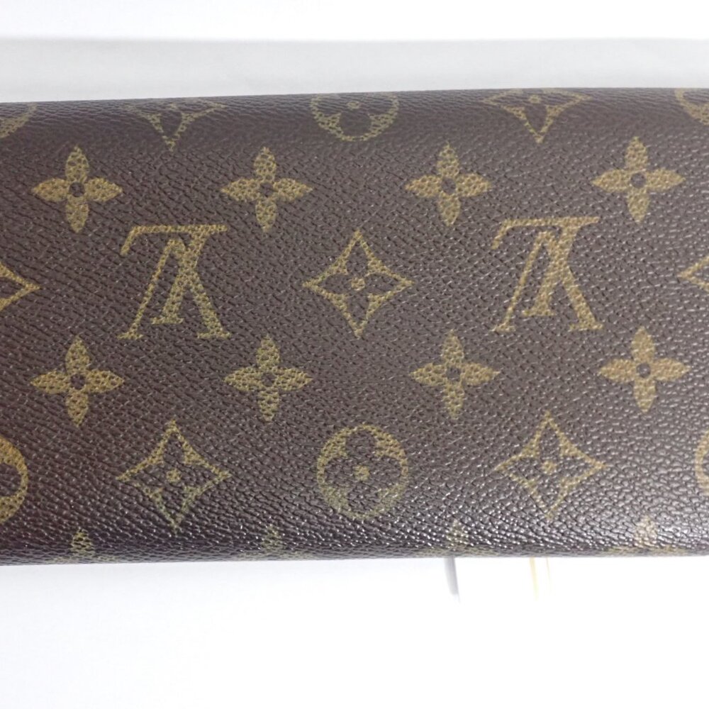 Louis Vuitton Sarah Monogram Wallet w/ LV Duster Bag - Picture 8 of 12
